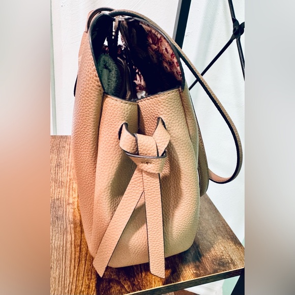 Nanette Lepore tan faux leather handbag - Picture 4 of 7